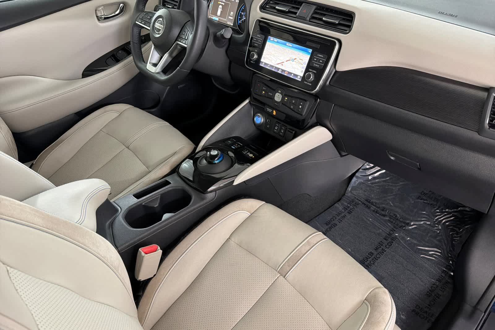 Used 2018 Nissan Leaf SL w/ Protection Package FWD image 16