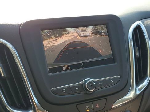 Certified 2023 Chevrolet Equinox LT image 33