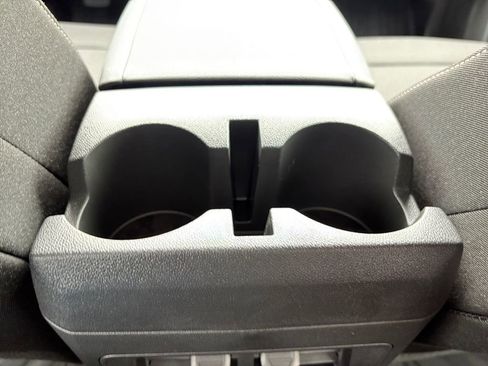 New 2024 Chevrolet Colorado LT w/ LT Convenience Package II image 11