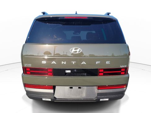 Used 2025 Hyundai Santa Fe Limited FWD image 6