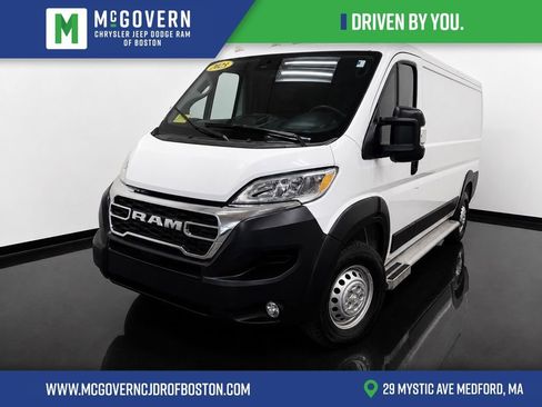 Used 2025 RAM ProMaster 2500 w/ U-Haul Equipment Group FWD image 1