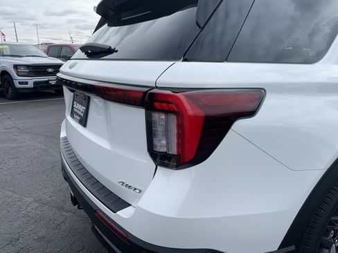 New 2026 Ford Explorer ST-Line w/ ST-Line Street Pack image 40