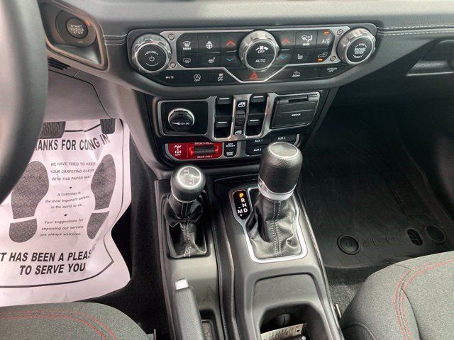 Used 2024 Jeep Wrangler Unlimited Rubicon w/ Convenience Group AWD/4WD image 21