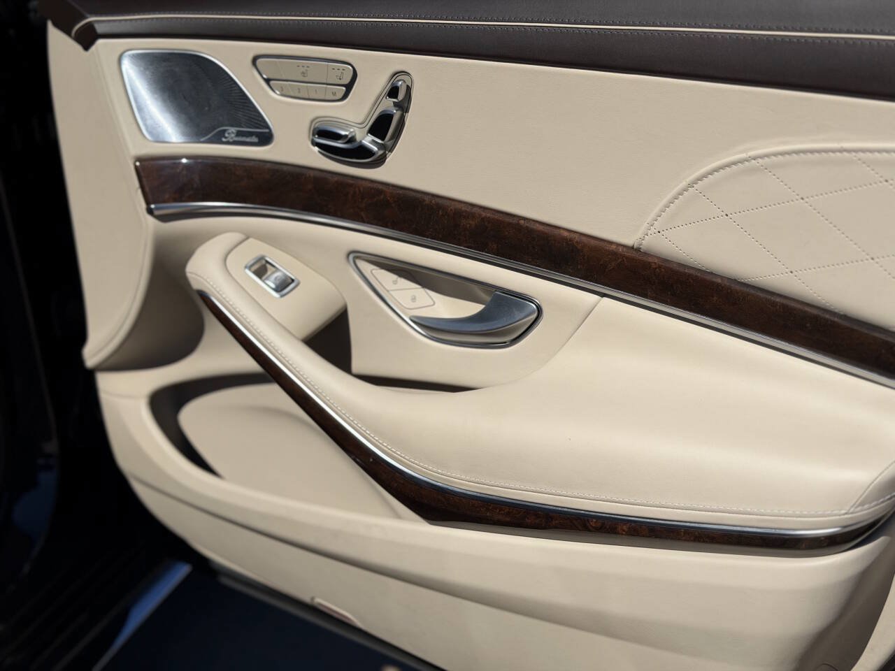 Used 2018 Mercedes-Benz S 63 AMG S 4MATIC Sedan image 19