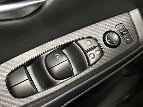Used 2024 Nissan Sentra SV FWD image 20