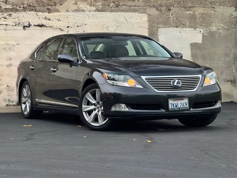 Used 2008 Lexus LS 600h L image 1