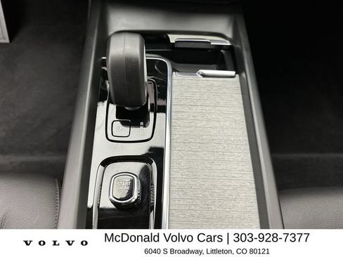 Certified 2025 Volvo XC60 B5 Plus AWD/4WD image 20