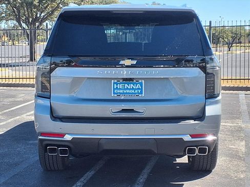 New 2026 Chevrolet Suburban High Country image 5