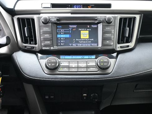Used 2015 Toyota RAV4 XLE FWD image 12