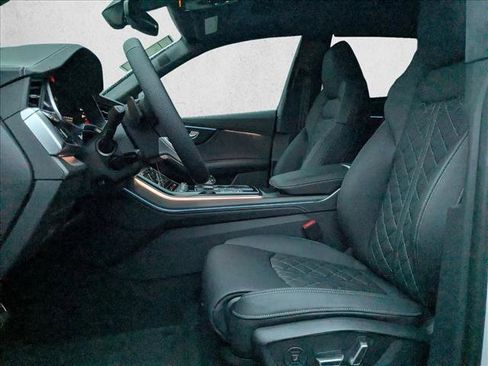 New 2026 Audi SQ8 Prestige AWD/4WD image 4