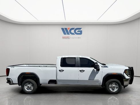 Used 2020 GMC Sierra 2500 4x4 Crew Cab w/ Convenience Package image 8