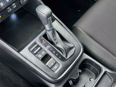 Used 2024 Honda CR-V EX image 16