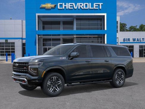 New 2026 Chevrolet Suburban Z71 w/ Comfort Package AWD/4WD image 2