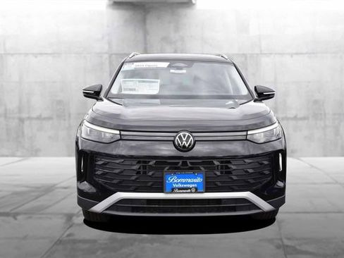 New 2025 Volkswagen Tiguan S image 4