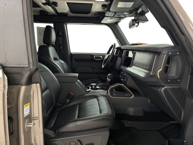 Used 2025 Ford Bronco Badlands AWD/4WD image 14