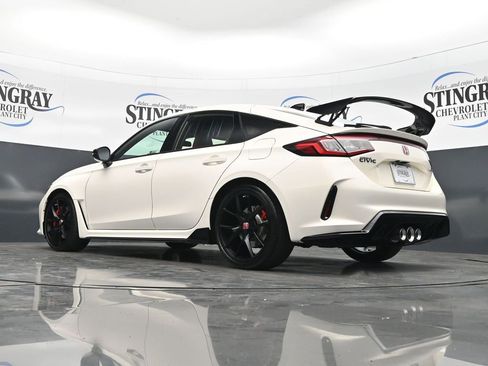 Used 2025 Honda Civic Type R image 30