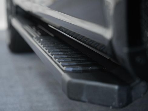 Used 2023 Ford F150 Lariat w/ Equipment Group 502A High image 22