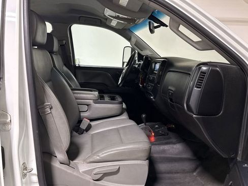 Used 2015 Chevrolet Silverado 3500 W/T w/ Snow Plow Prep Package image 20