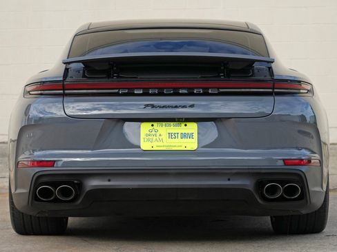 Used 2025 Porsche Panamera 4 w/ Premium Package AWD/4WD image 11