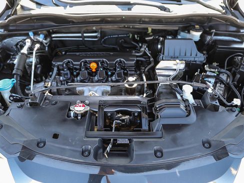 Used 2018 Honda HR-V EX image 26