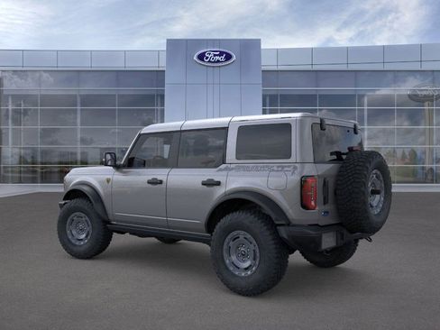 New 2025 Ford Bronco Badlands image 5