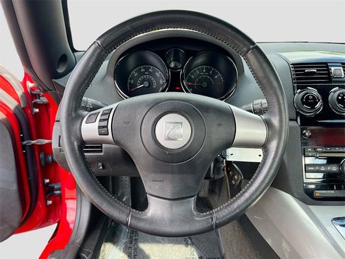 Used 2008 Saturn Sky image 11