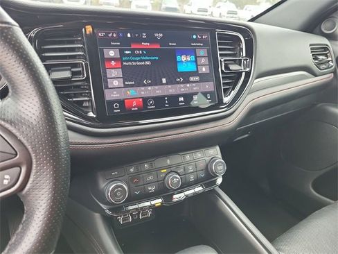 Used 2024 Dodge Durango GT image 12