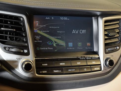 Used 2018 Hyundai Tucson Limited AWD/4WD image 22