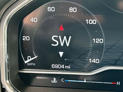 Used 2025 GMC Sierra 1500 AT4 w/ Technology Package image 12