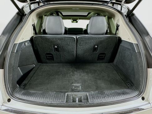 Used 2023 Acura MDX FWD w/ Technology Package image 31