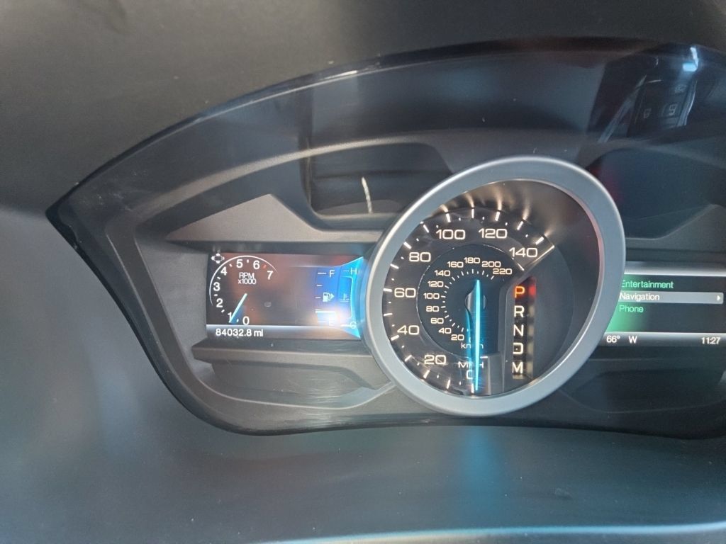 Used 2014 Ford Explorer XLT w/ Equipment Group 202A AWD/4WD image 15