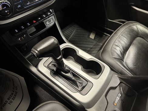 Used 2019 Chevrolet Colorado ZR2 image 22