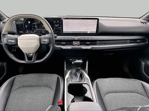Certified 2025 Kia K4 GT-Line w/ GT-Line Sunroof Package FWD image 29