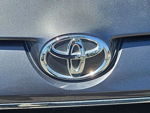 Used 2018 Toyota Yaris iA FWD image 30