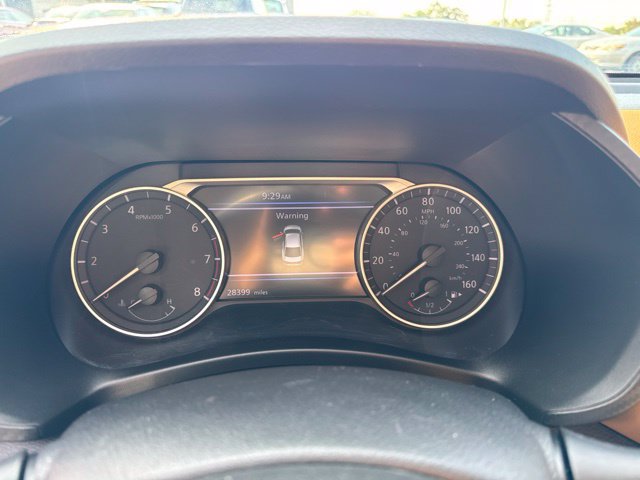 Used 2023 Nissan Sentra SV w/ SV Premium Package FWD image 18