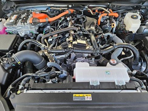 Used 2025 Toyota Tacoma TRD Sport image 20