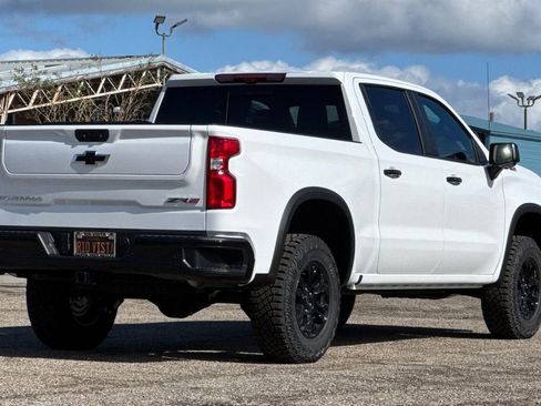 New 2026 Chevrolet Silverado 1500 ZR2 image 4