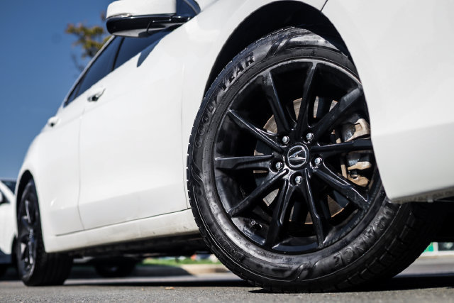 Used 2019 Acura TLX FWD image 15