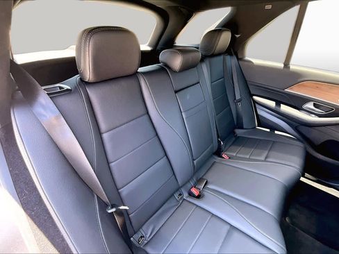 Used 2024 Mercedes-Benz GLE 350 4MATIC image 20