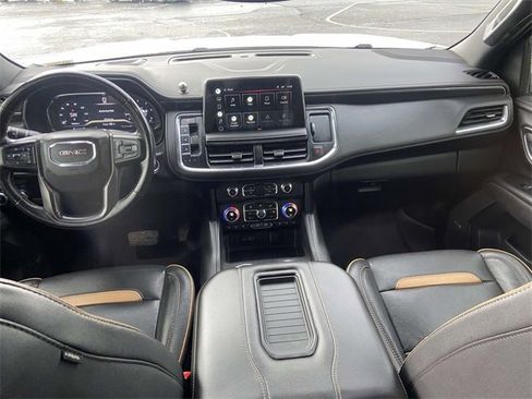 Used 2022 GMC Yukon AT4 image 10