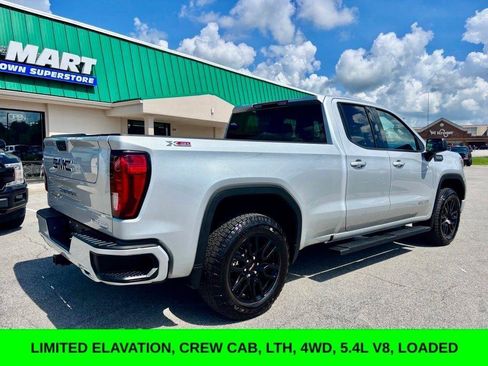 Used 2022 GMC Sierra 1500 Elevation w/ LPO, Elevation Black Package AWD/4WD image 7
