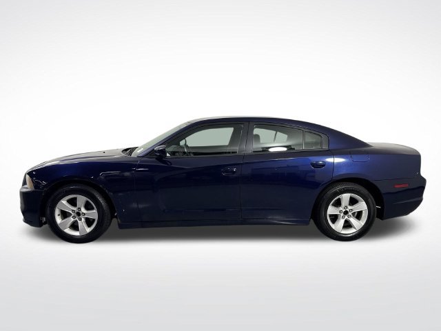 Used 2013 Dodge Charger SE RWD image 27