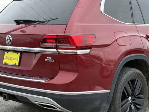 Used 2018 Volkswagen Atlas SEL Premium image 10