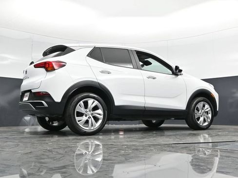 Used 2025 Buick Encore GX Preferred AWD/4WD image 50