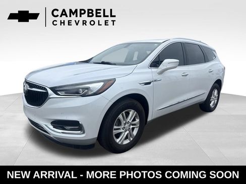 Used 2020 Buick Enclave Essence w/ Sound and Sites Package FWD image 1
