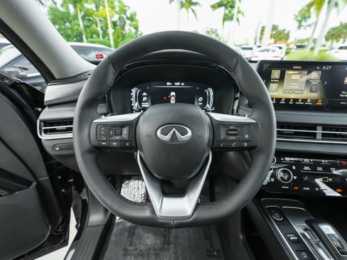 Used 2024 INFINITI QX60 Luxe image 8