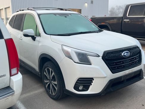 Used 2024 Subaru Forester Limited image 2