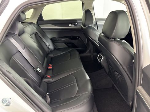 New 2026 Kia K5 EX image 42