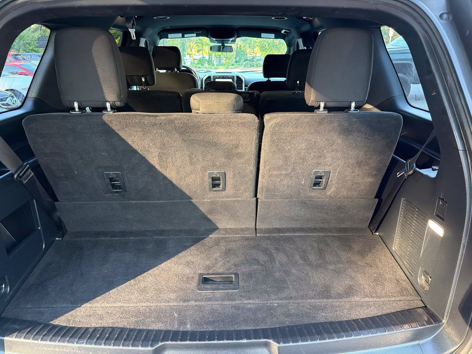 Used 2020 Ford Expedition XLT RWD image 30