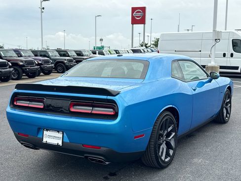 Used 2023 Dodge Challenger R/T w/ Blacktop Package RWD image 3